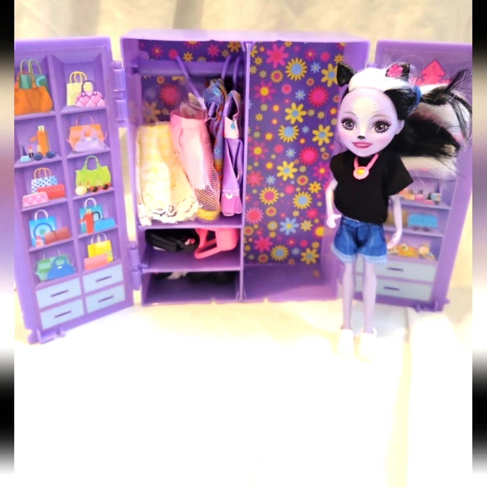 Enchantimals Doll